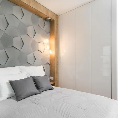 Luxury Mennica - Golden - Center * Varsovie