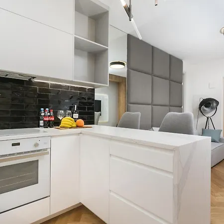 Luxury Mennica - Golden - Center Appartement Varsovie