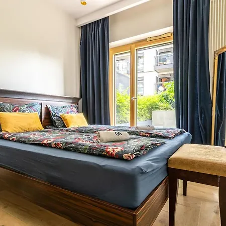 Luxury Mennica - Golden - Center * Varsovie